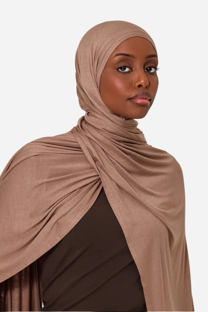 Cocoa classic light jersey hijab by Amanah with a soft stretchy texture