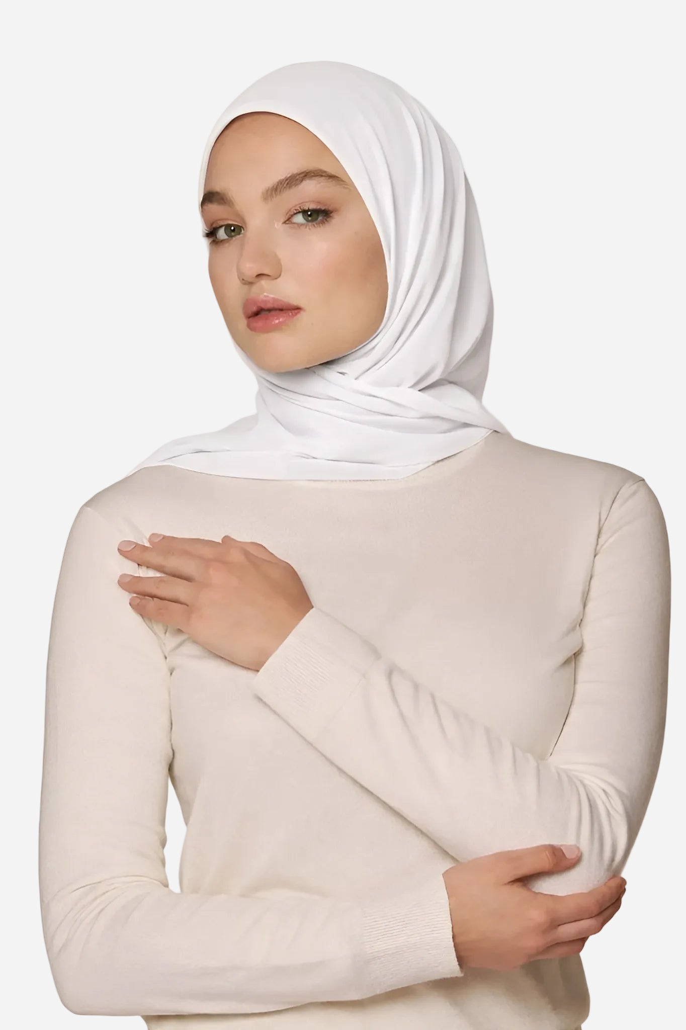 White classic soft chiffon hijab by Amanah with a light flowing finish
