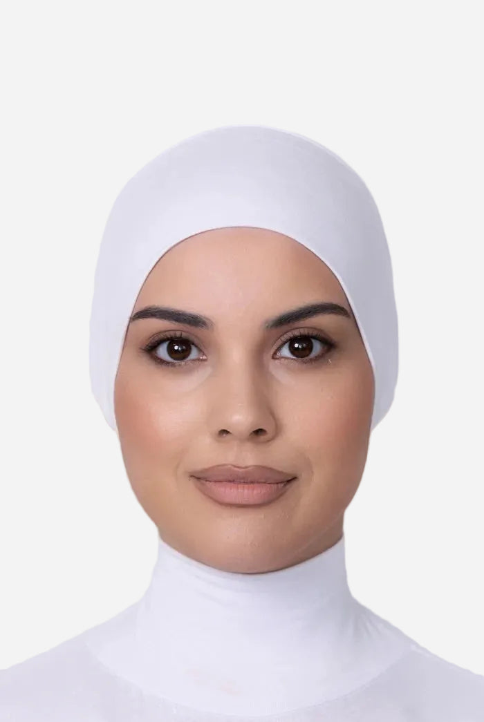 White essential jersey underscarf by Amanah with soft breathable fabric