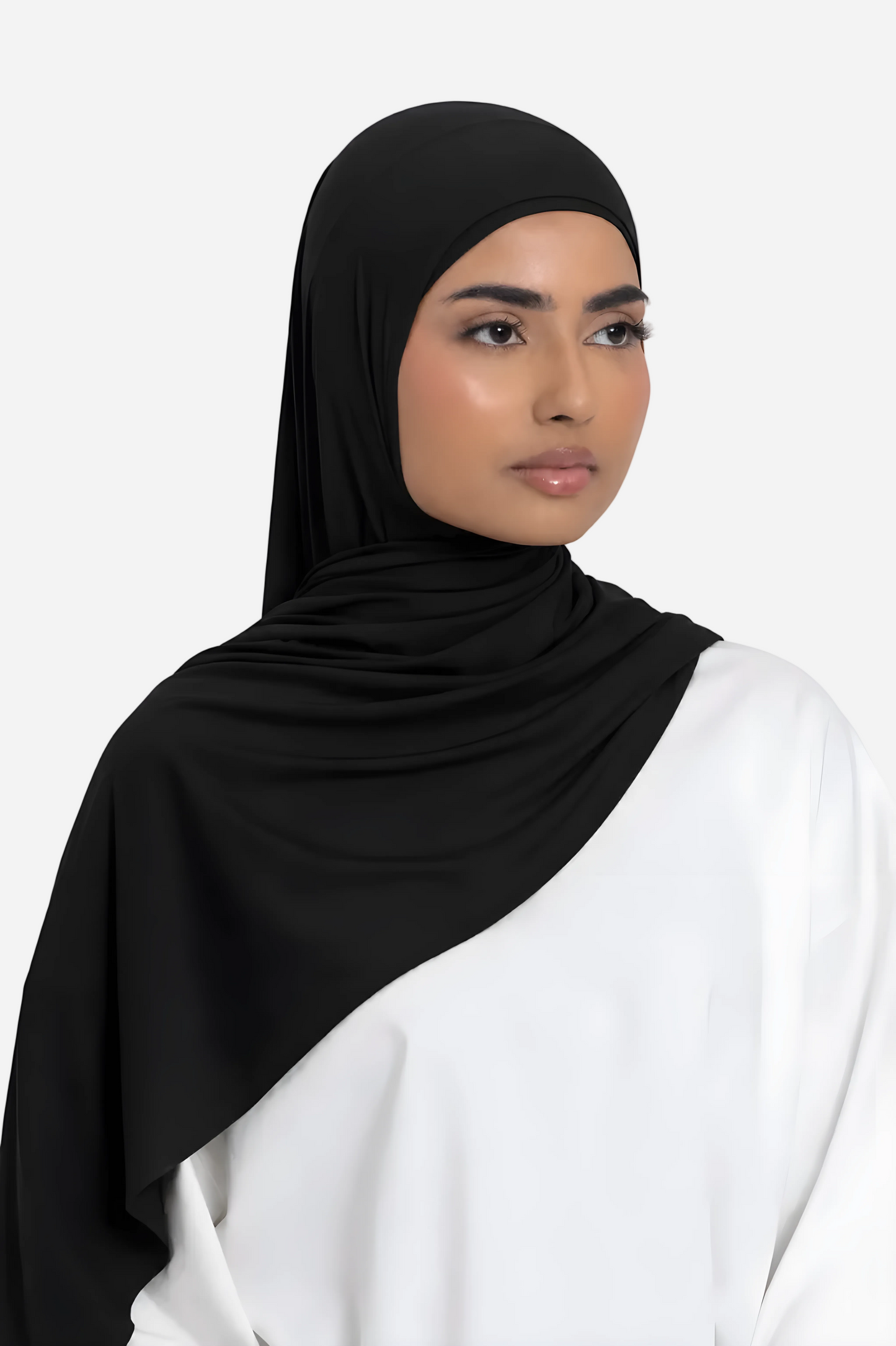 Black premium bamboo jersey hijab by Amanah with a breathable silky finish
